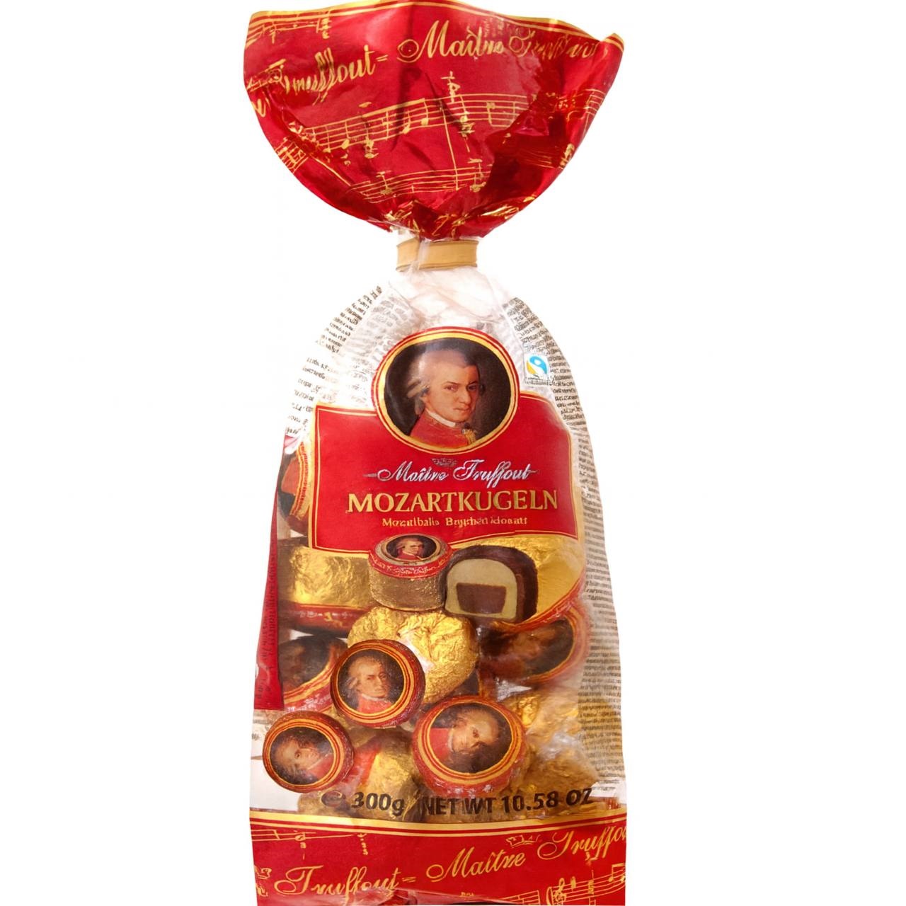 Maitre Troffout Цукерки з марципаном та фундуком 300g
